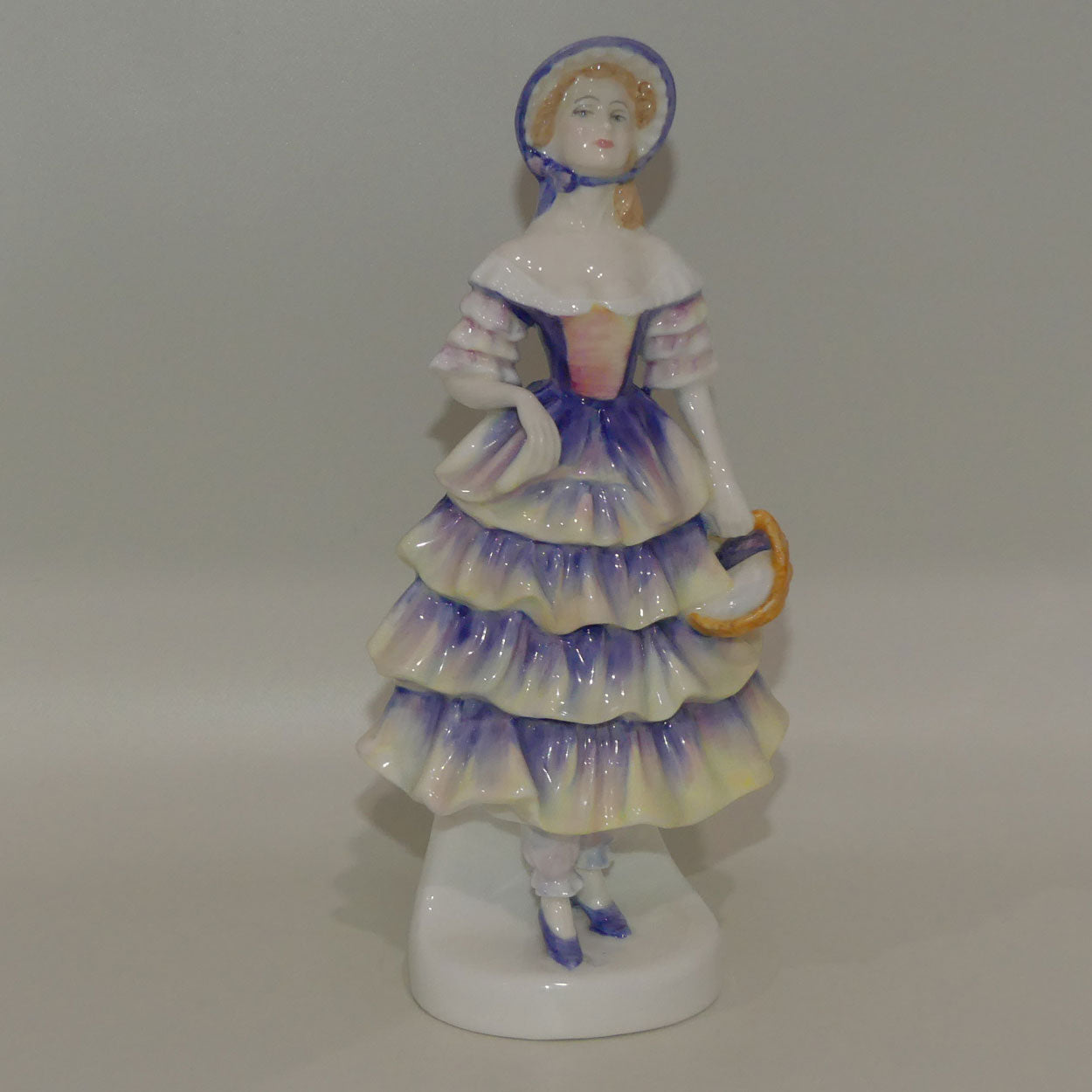 hn2743-royal-doulton-figure-meg-2
