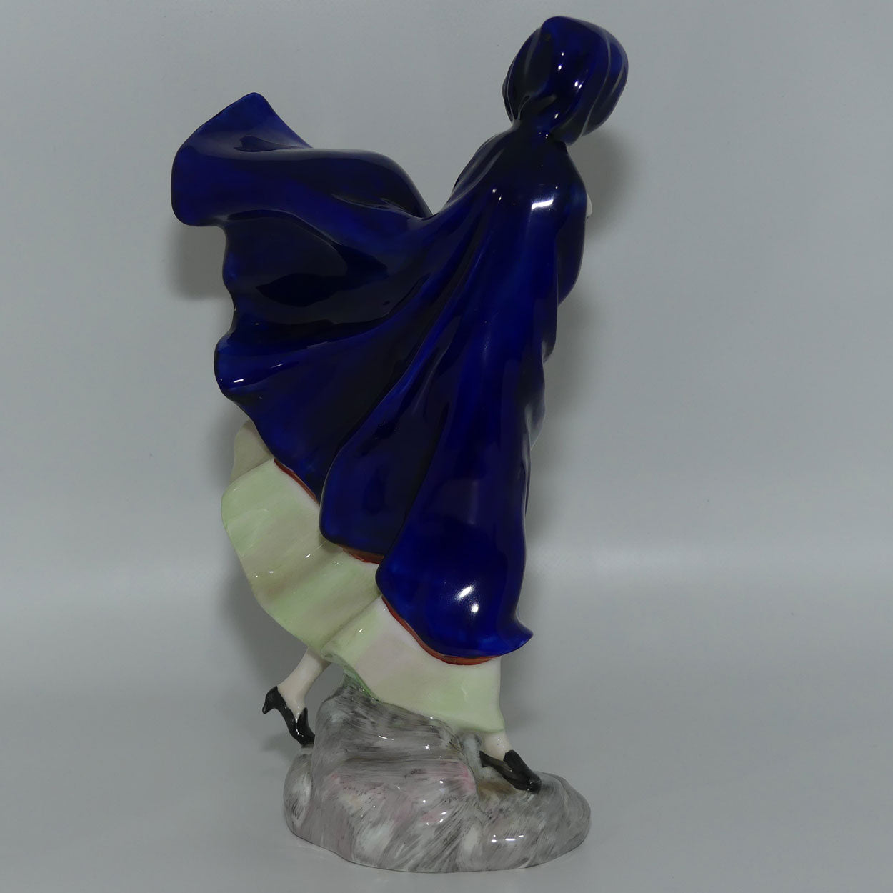 HN2746 Royal Doulton figurine May
