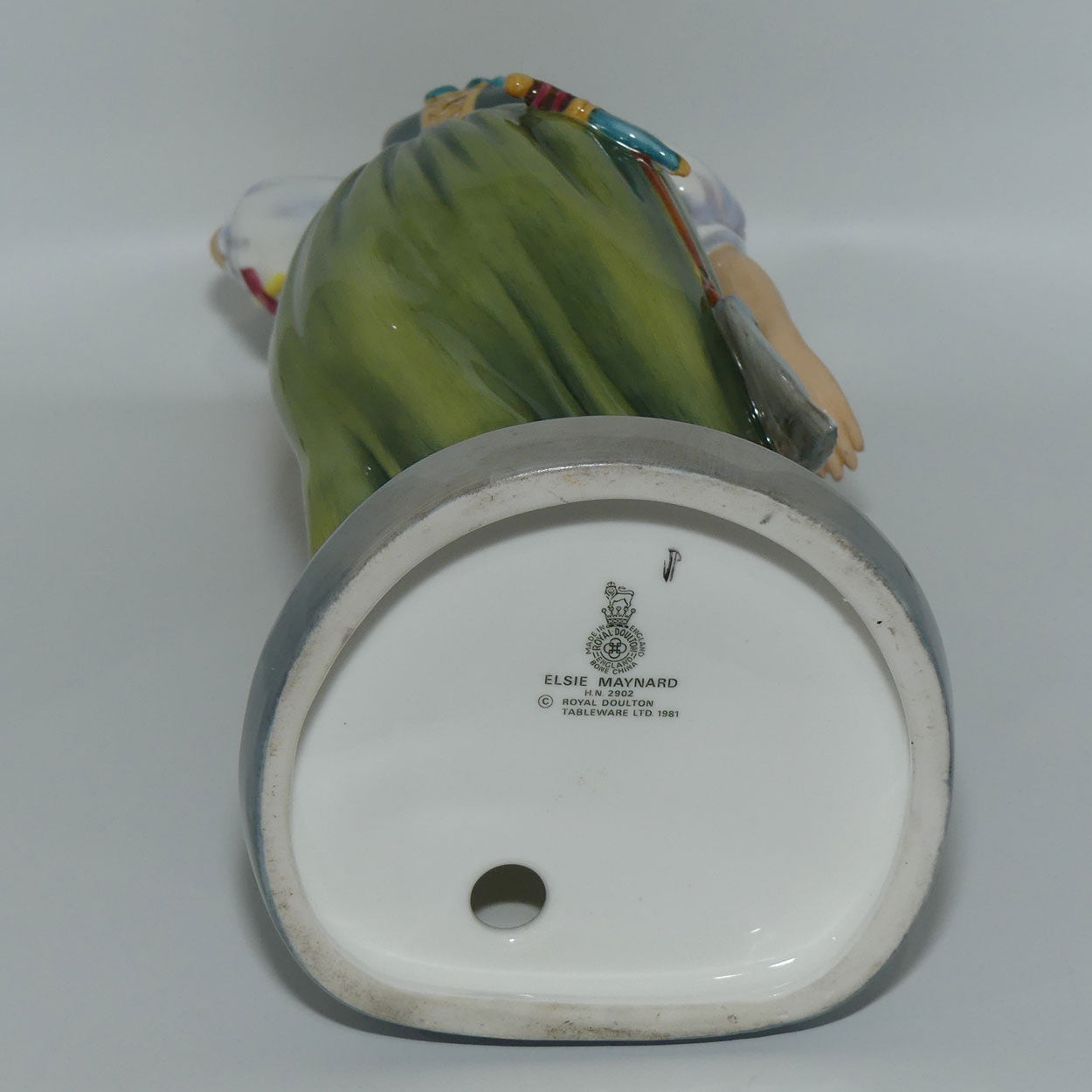 HN2902 Royal Doulton figure | Gilbert and Sullivan | Elsie Maynard