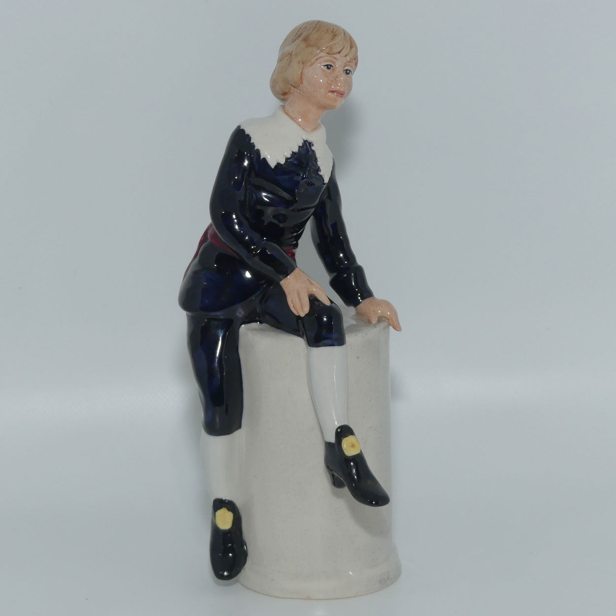 HN2972 Royal Doulton figurine Little Lord Fauntleroy