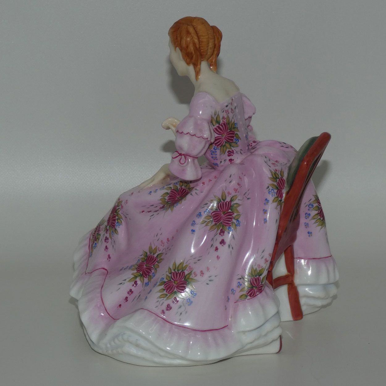 hn3048-royal-doulton-figure-tapestry-weaving