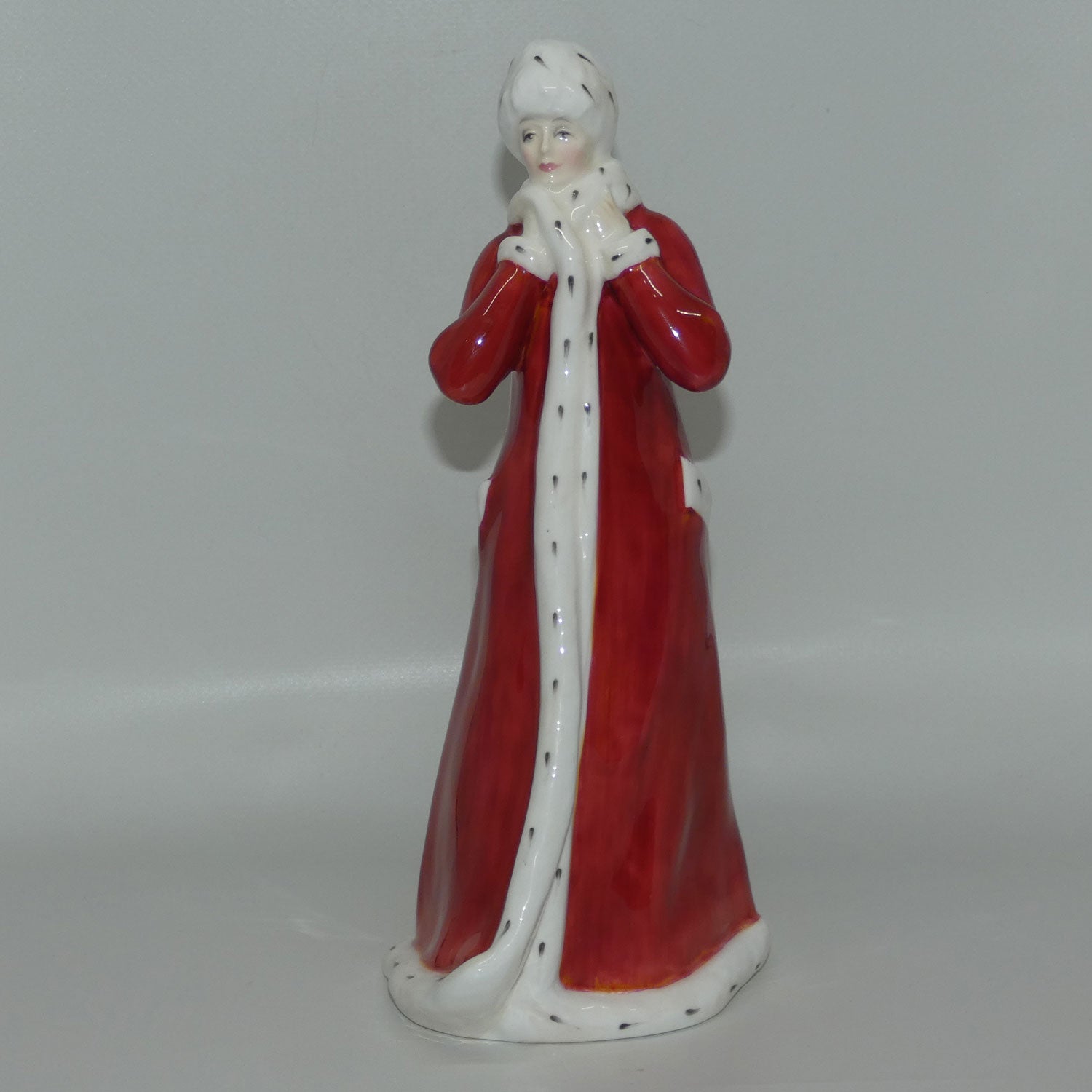 hn3060-royal-doulton-figure-wintertime