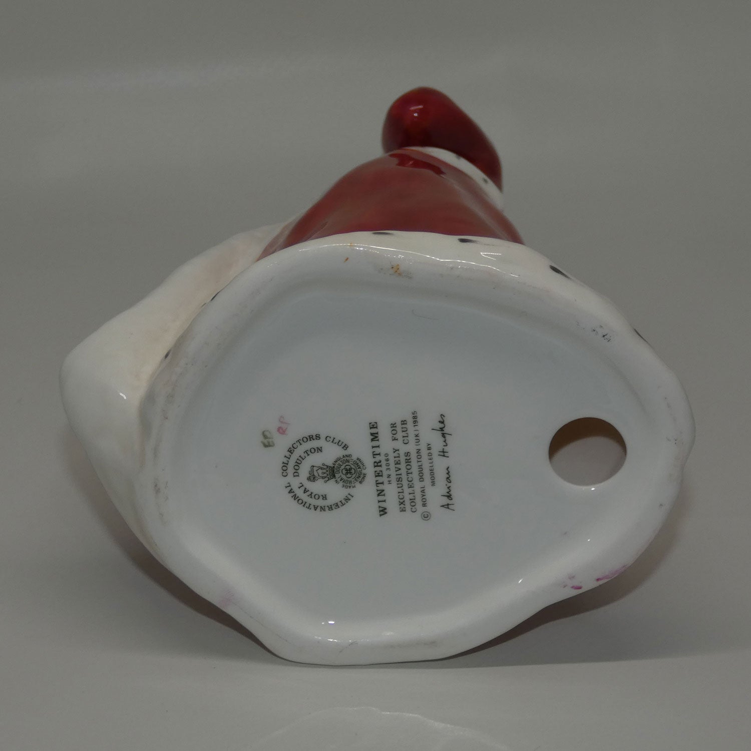 hn3060-royal-doulton-figure-wintertime