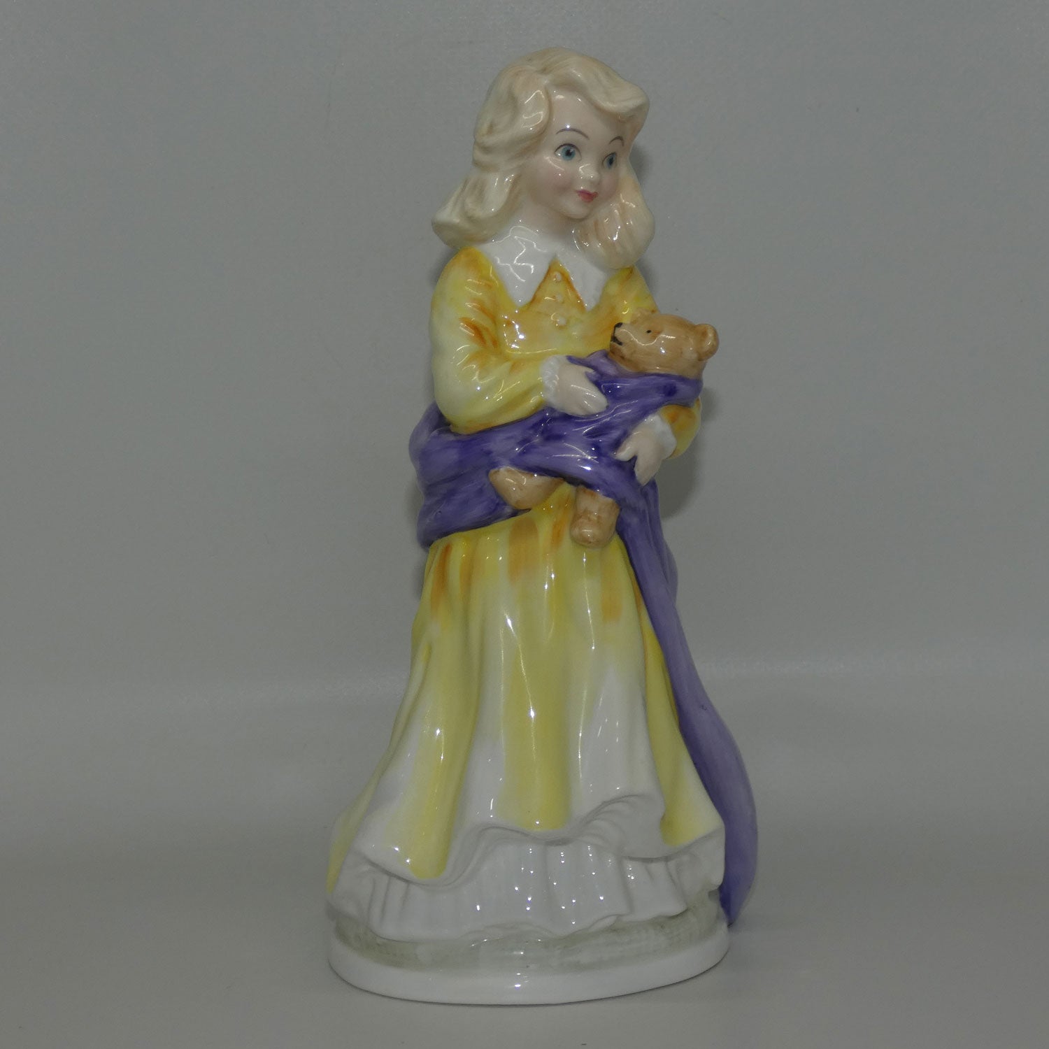 hn3087-royal-doulton-figure-charity