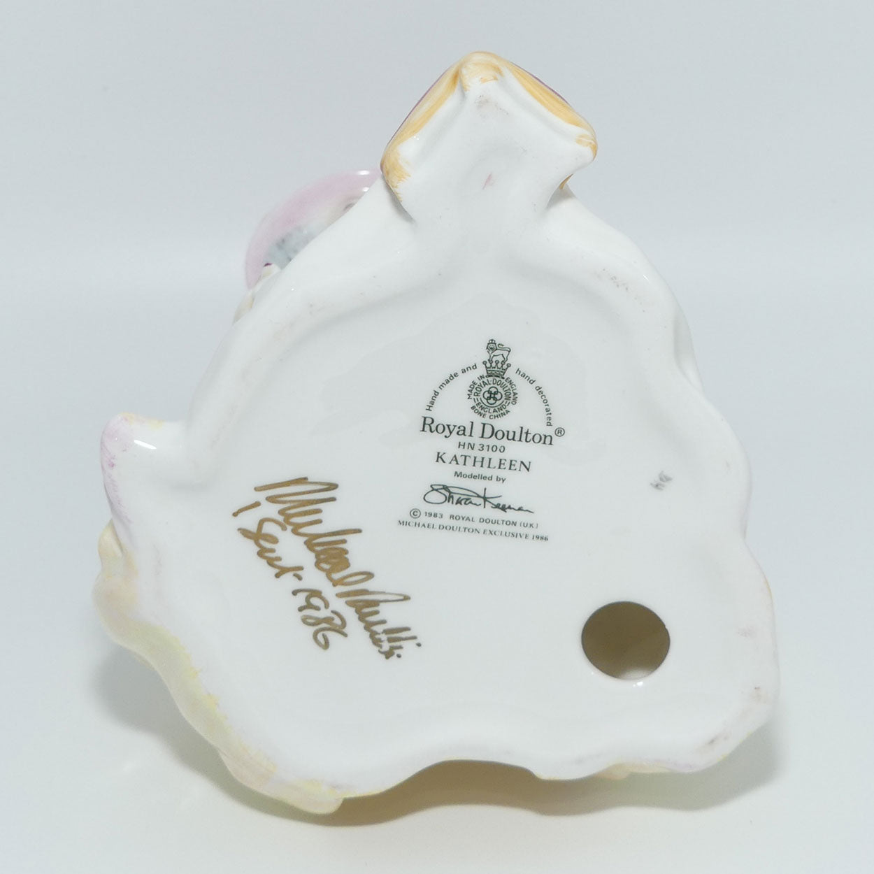 HN3100 Royal Doulton figure Kathleen | Purple | signed + Box + Cert