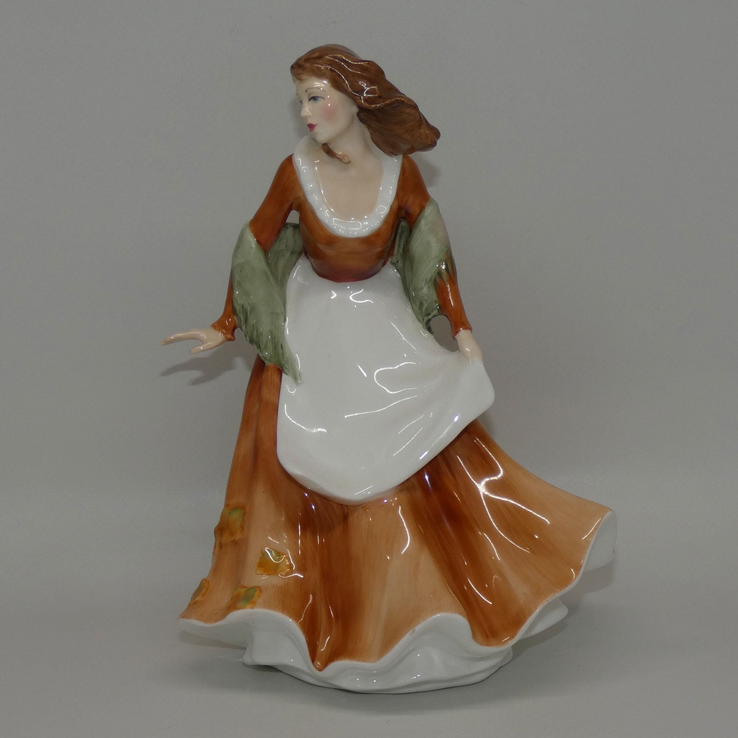 hn3231-royal-doulton-figure-autumntime