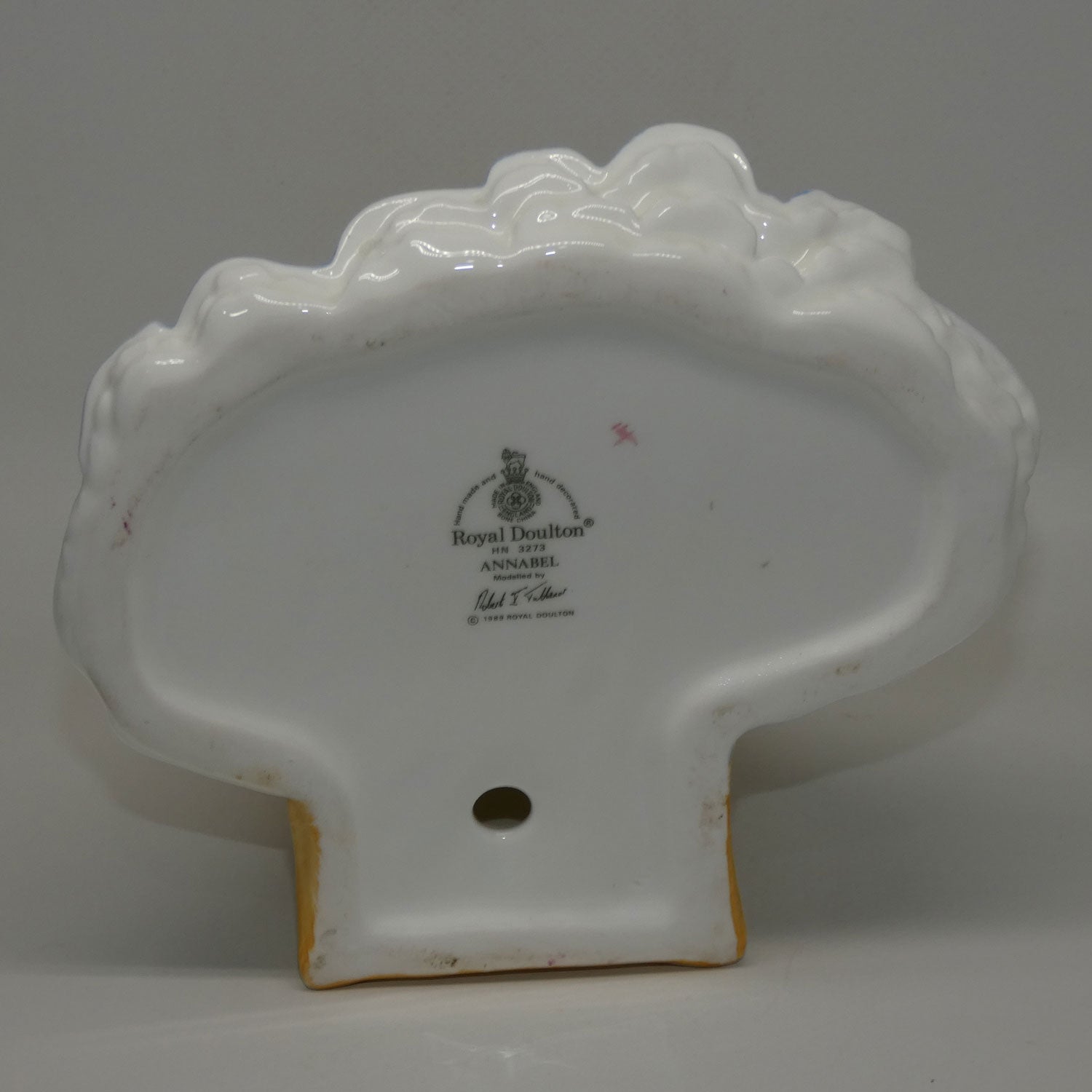 hn3273-royal-doulton-figure-annabel