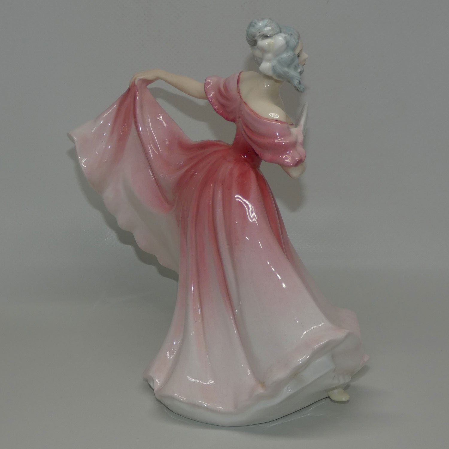 hn3307-royal-doulton-figure-elaine-pink