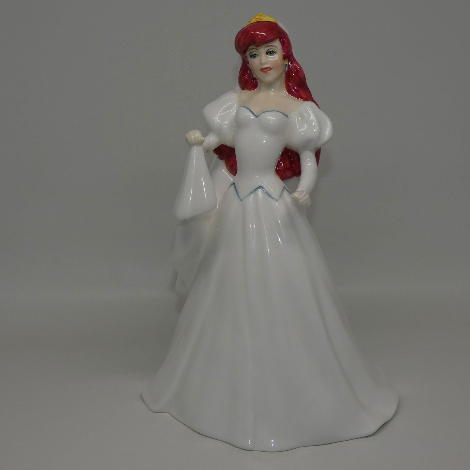 hn3831-royal-doulton-figure-ariel