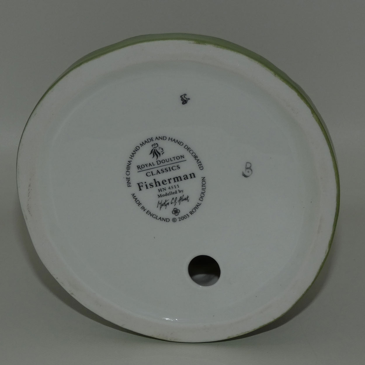 hn4511-royal-doulton-figure-fisherman