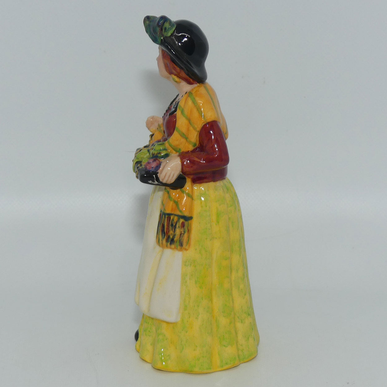 HN4938 Royal Doulton figure Two a Penny | Miniature Street Vendors