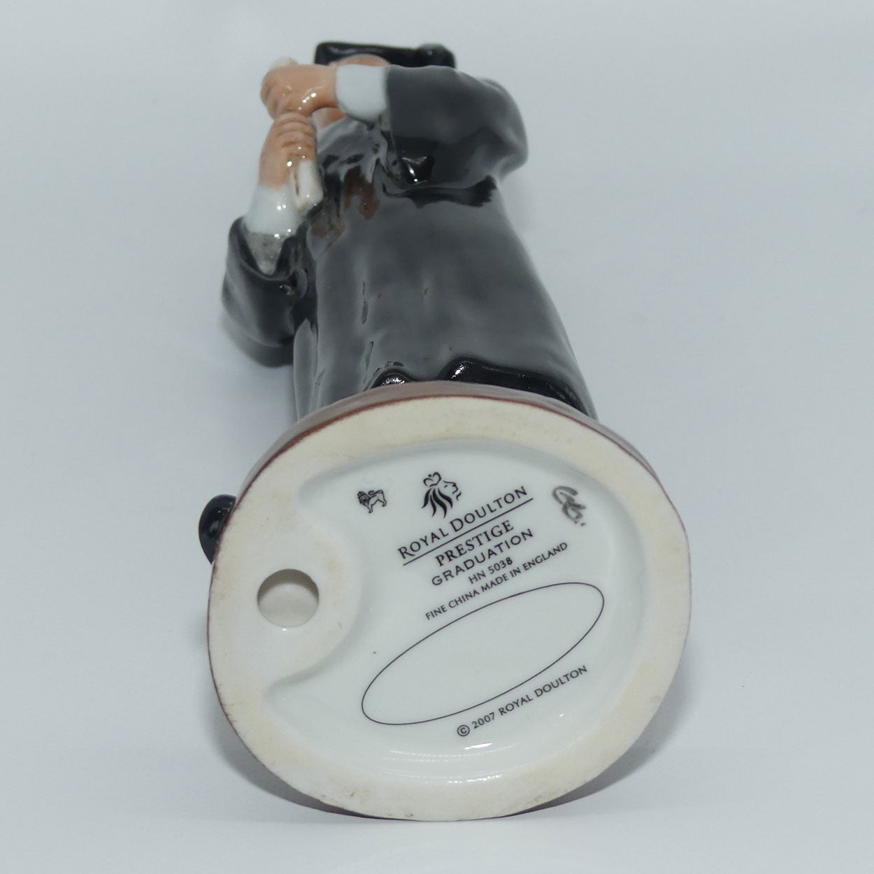 HN5038 Royal Doulton figure Graduation | Male | Prestige | #2
