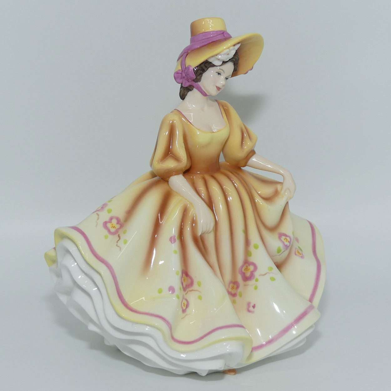 hn5095-royal-doulton-figure-sunday-best