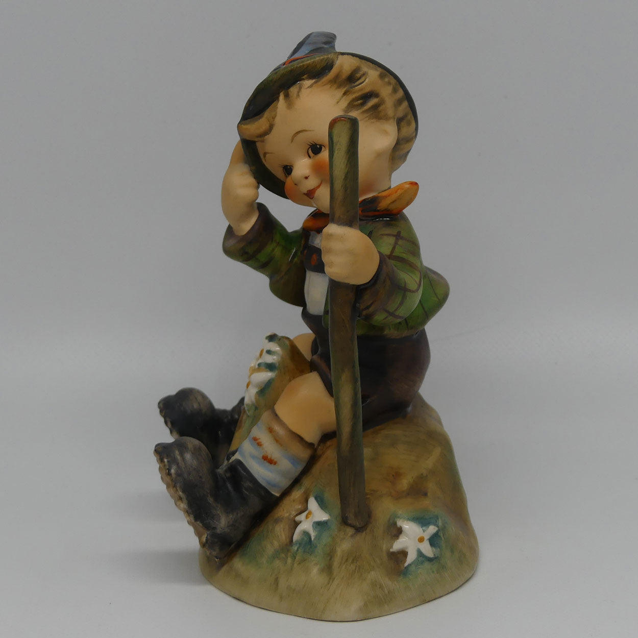 hum0315-mi-hummel-figure-mountaineer-tmk5