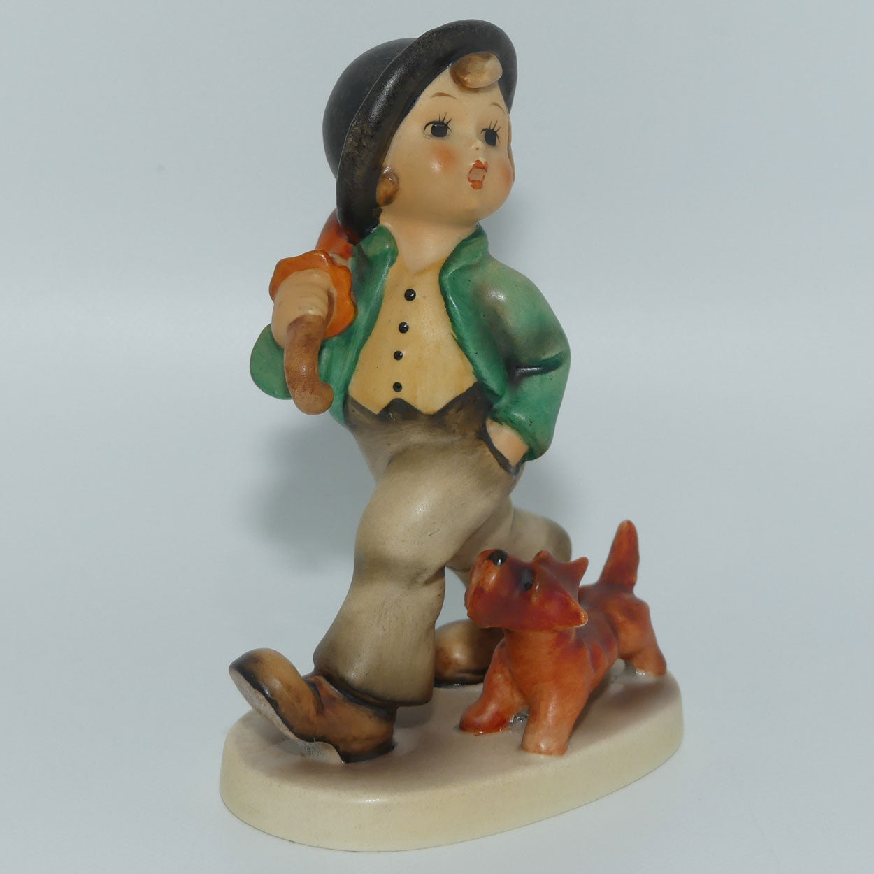 HUM0005 MI Hummel figure Strolling Along | TMK5