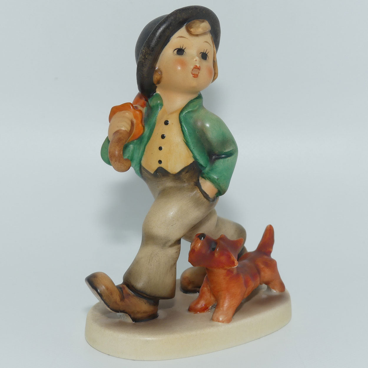 HUM0005 MI Hummel figure Strolling Along | TMK5