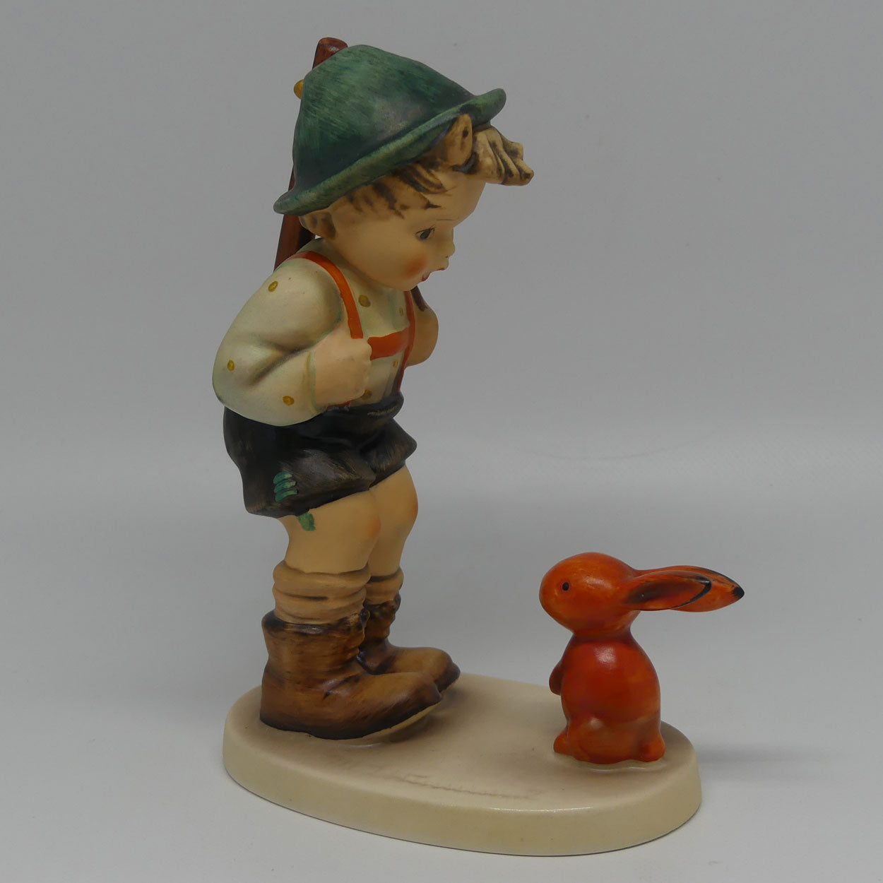 hum0006-1-mi-hummel-figure-sensitive-hunter-tmk7