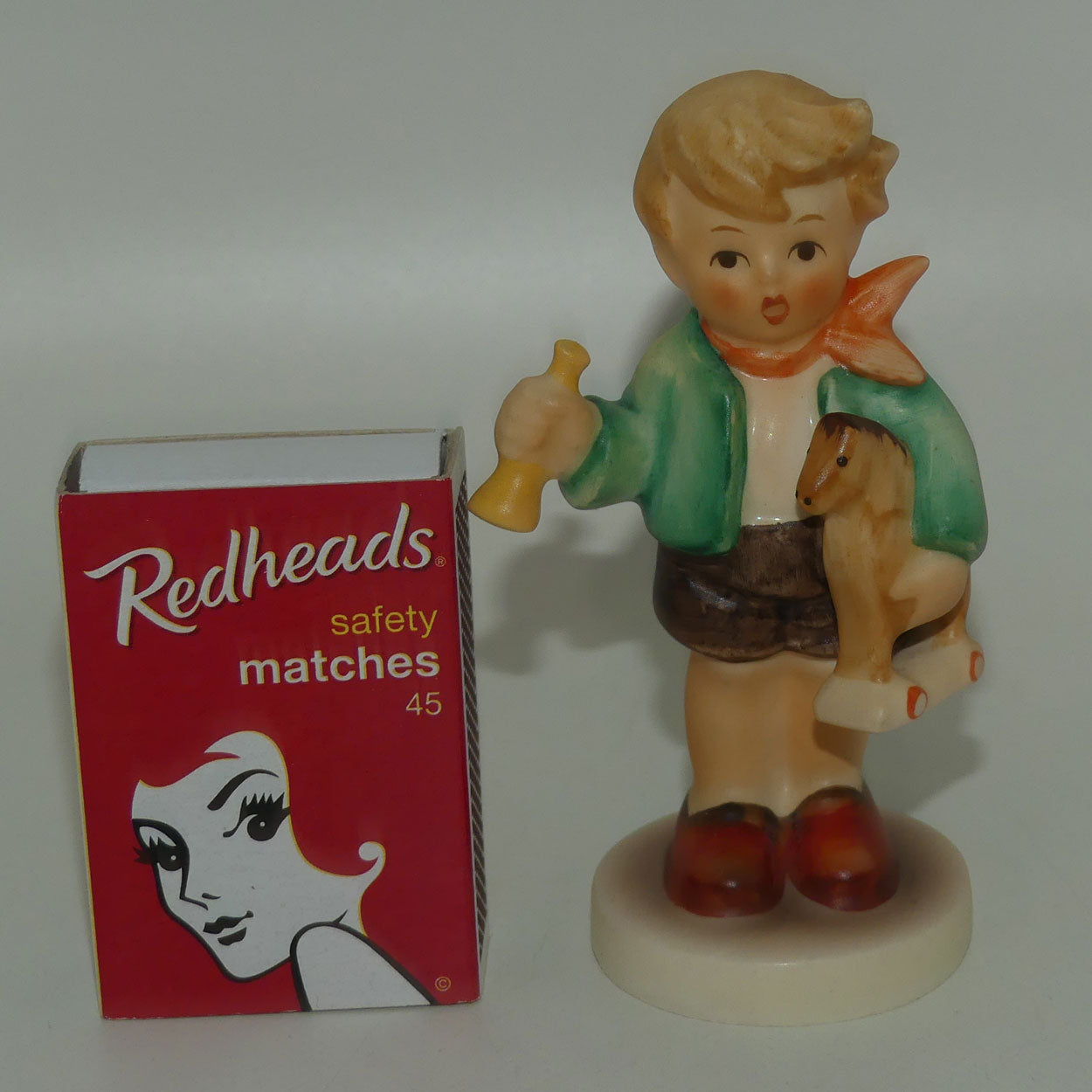 hum0239-c-mi-hummel-figure-boy-with-horse-1