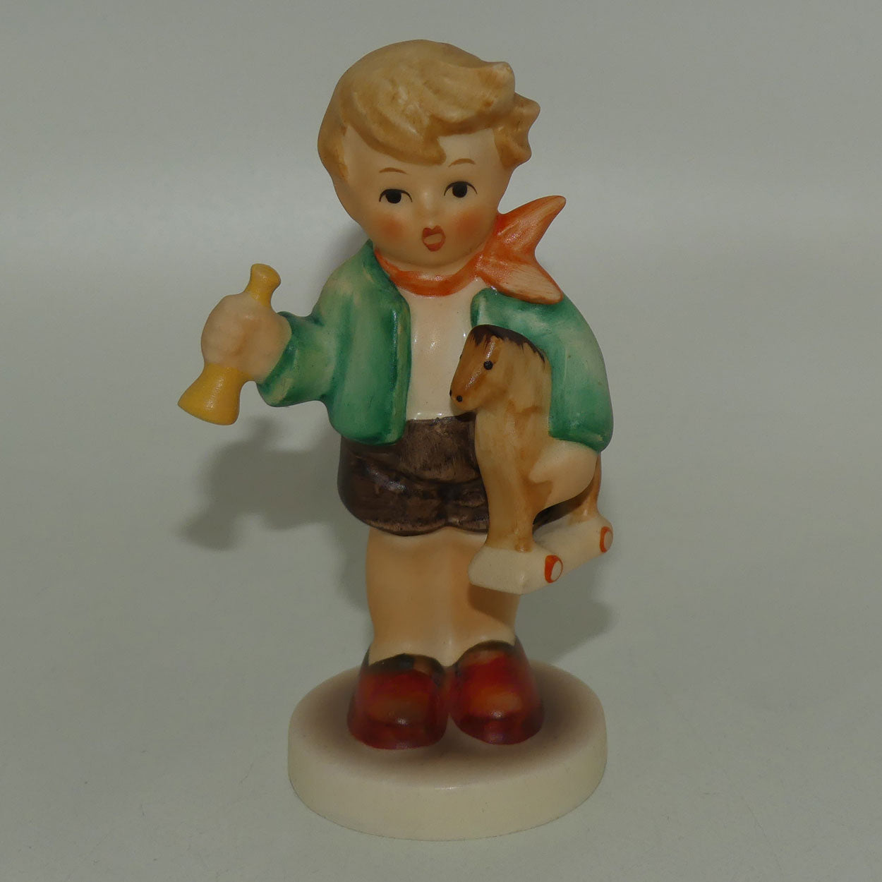 hum0239-c-mi-hummel-figure-boy-with-horse-1