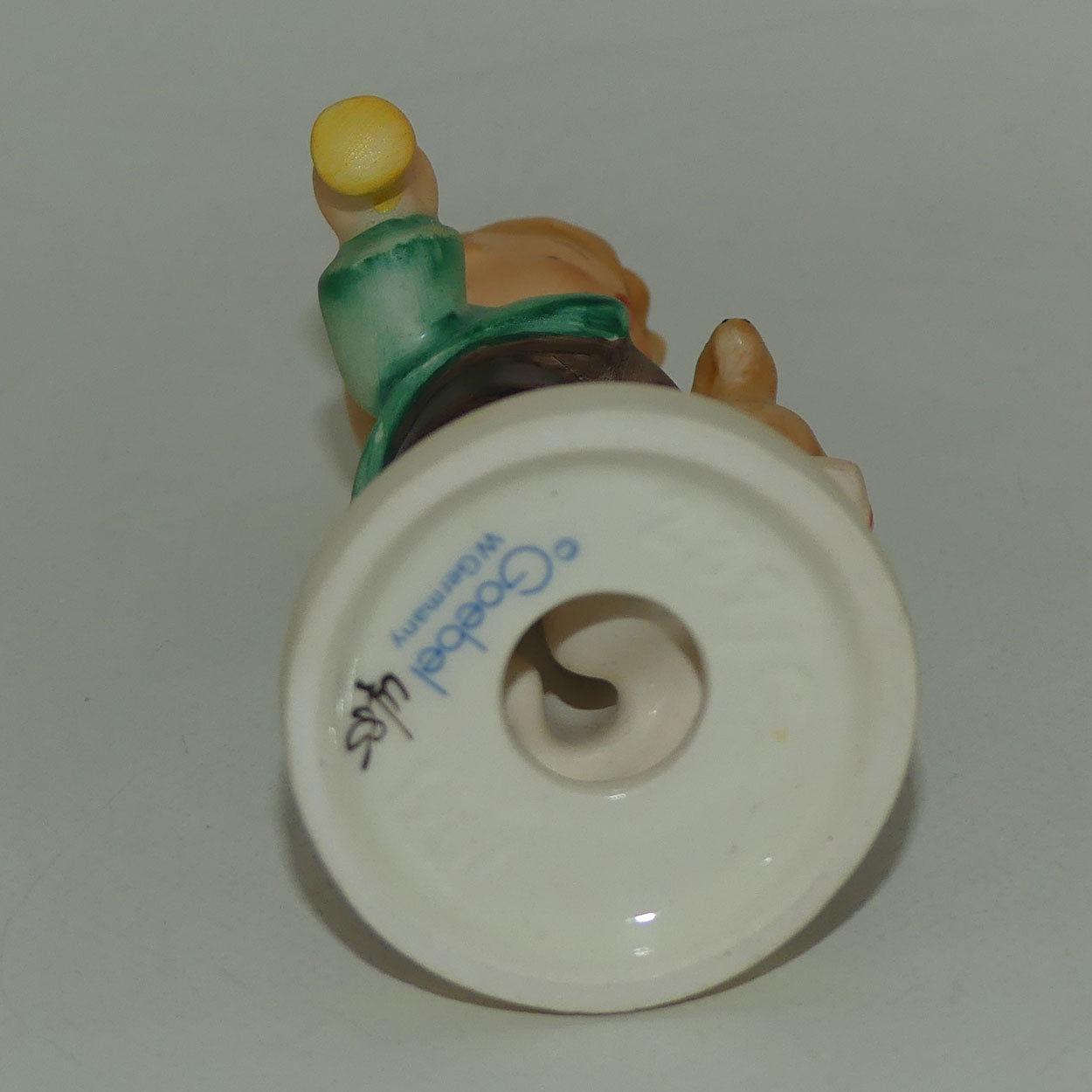 hum0239-c-mi-hummel-figure-boy-with-horse-1