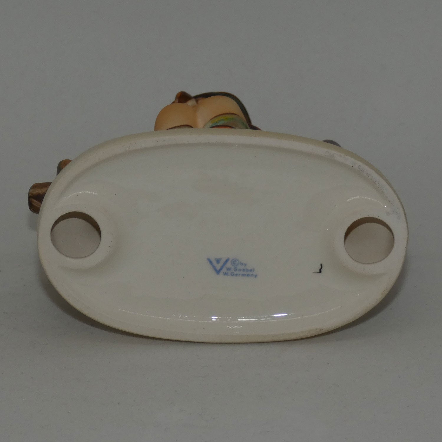 hum111-i-mi-hummel-figure-wayside-harmony