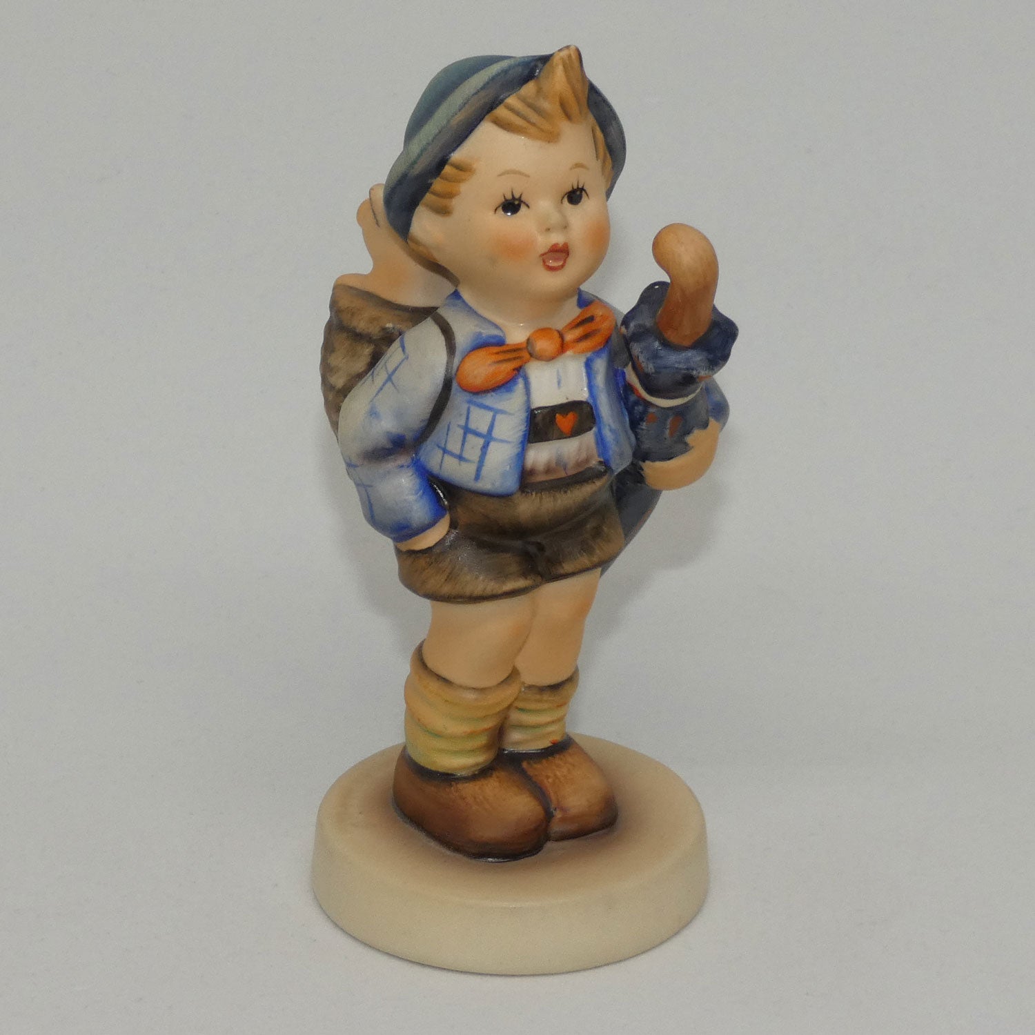 hum198-2-0-mi-hummel-figure-home-from-market