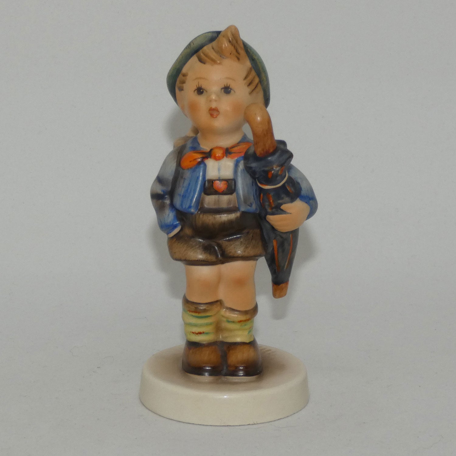 hum198-mi-hummel-figure-home-from-market