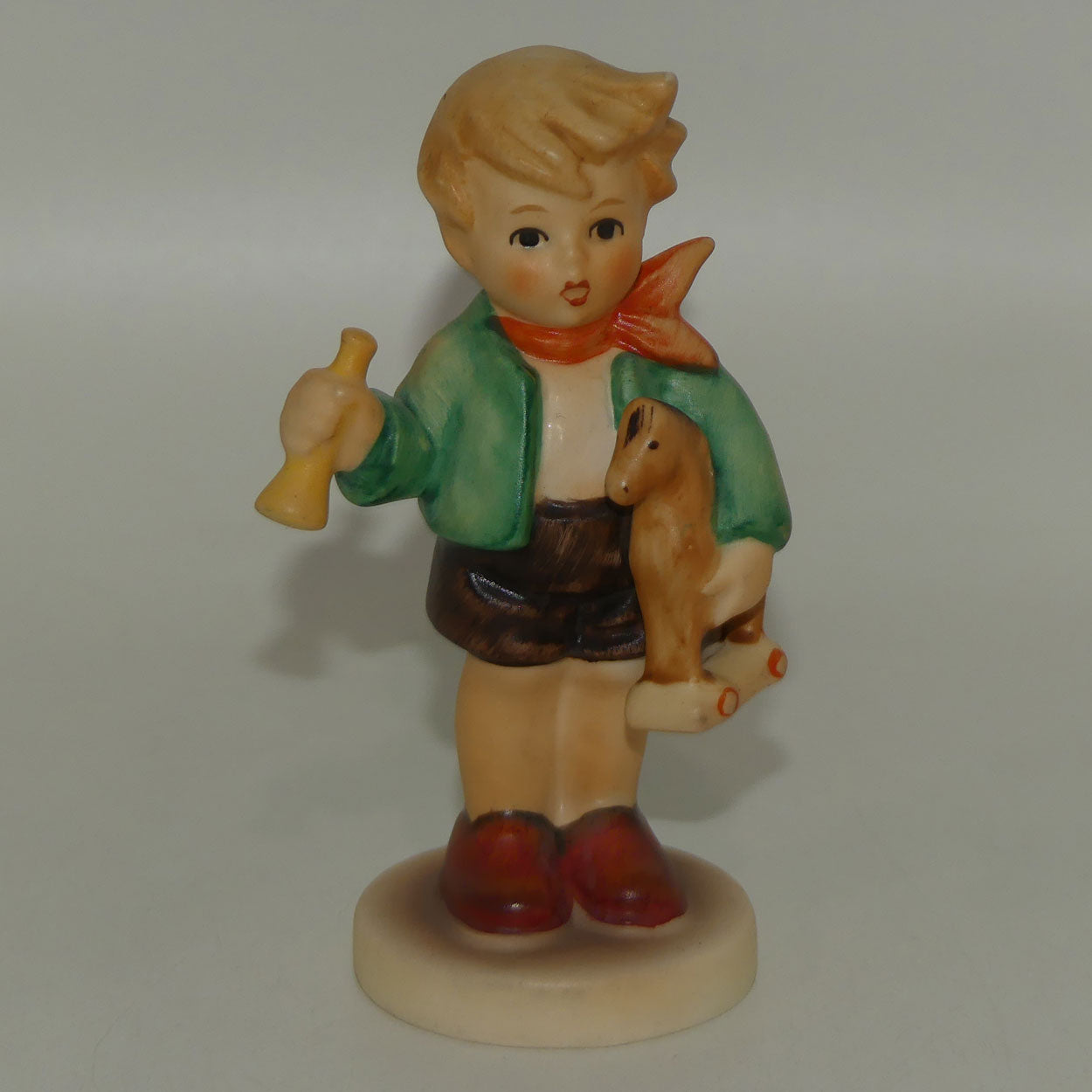 hum0239-c-mi-hummel-figure-boy-with-horse-2