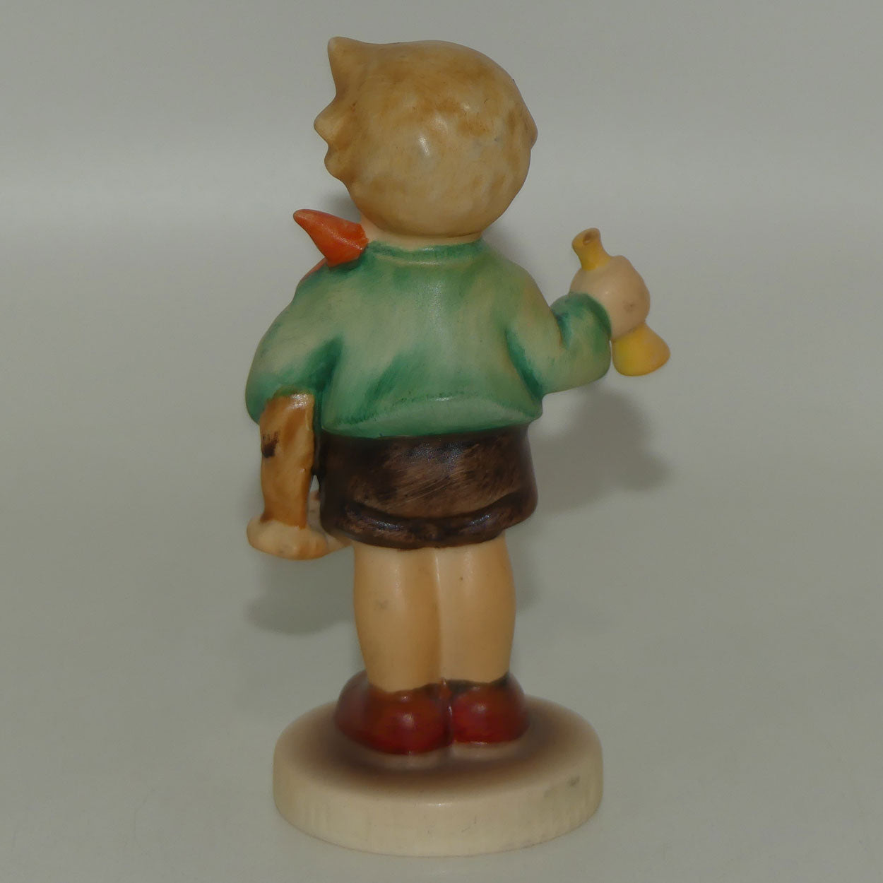 hum0239-c-mi-hummel-figure-boy-with-horse-2