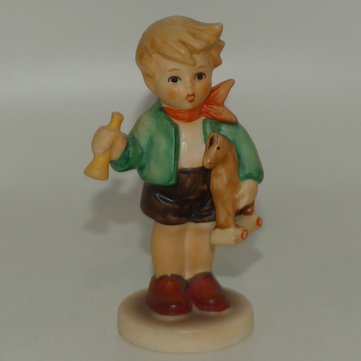 hum0239-c-mi-hummel-figure-boy-with-horse-2