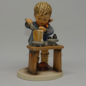 hum345-mi-hummel-figure-a-fair-measure