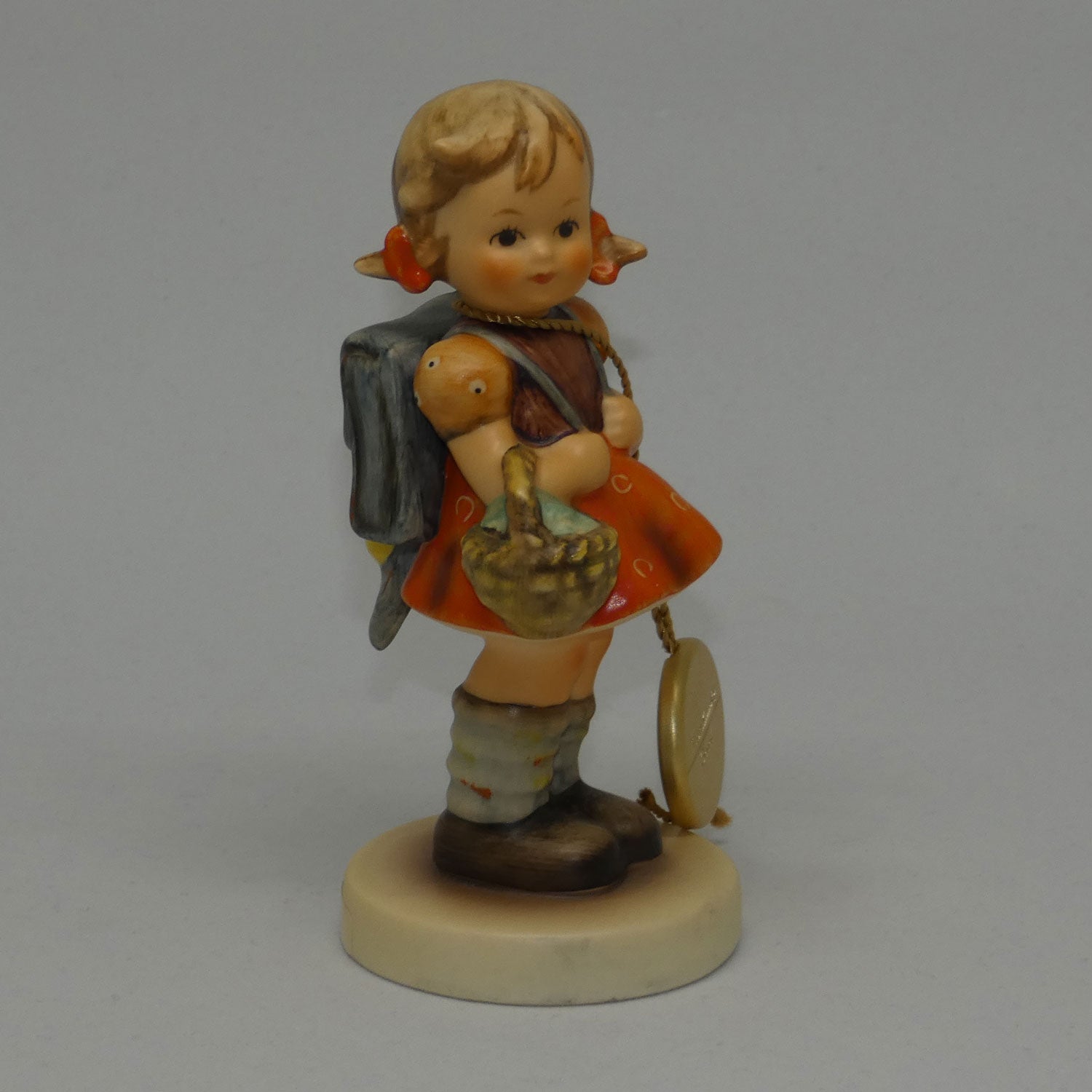 hum81-2-0-mi-hummel-figure-school-girl-60th-anniversary