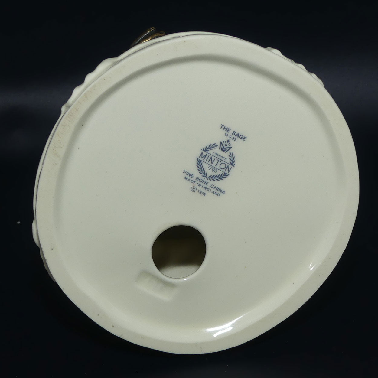 MS25 Minton The Sage figure | Porcelain and Cold Cast Bronze