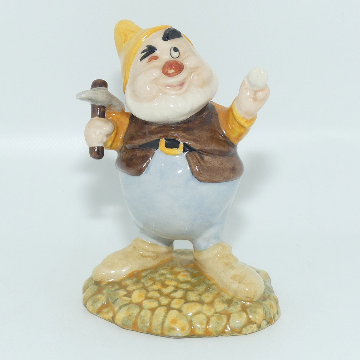 SW12 Royal Doulton Disney Snow White and Seven Dwarfs figure | Happy