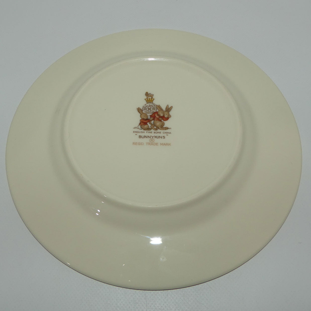 royal-doulton-bunnykins-tableware-assorted-scenes-trio-3