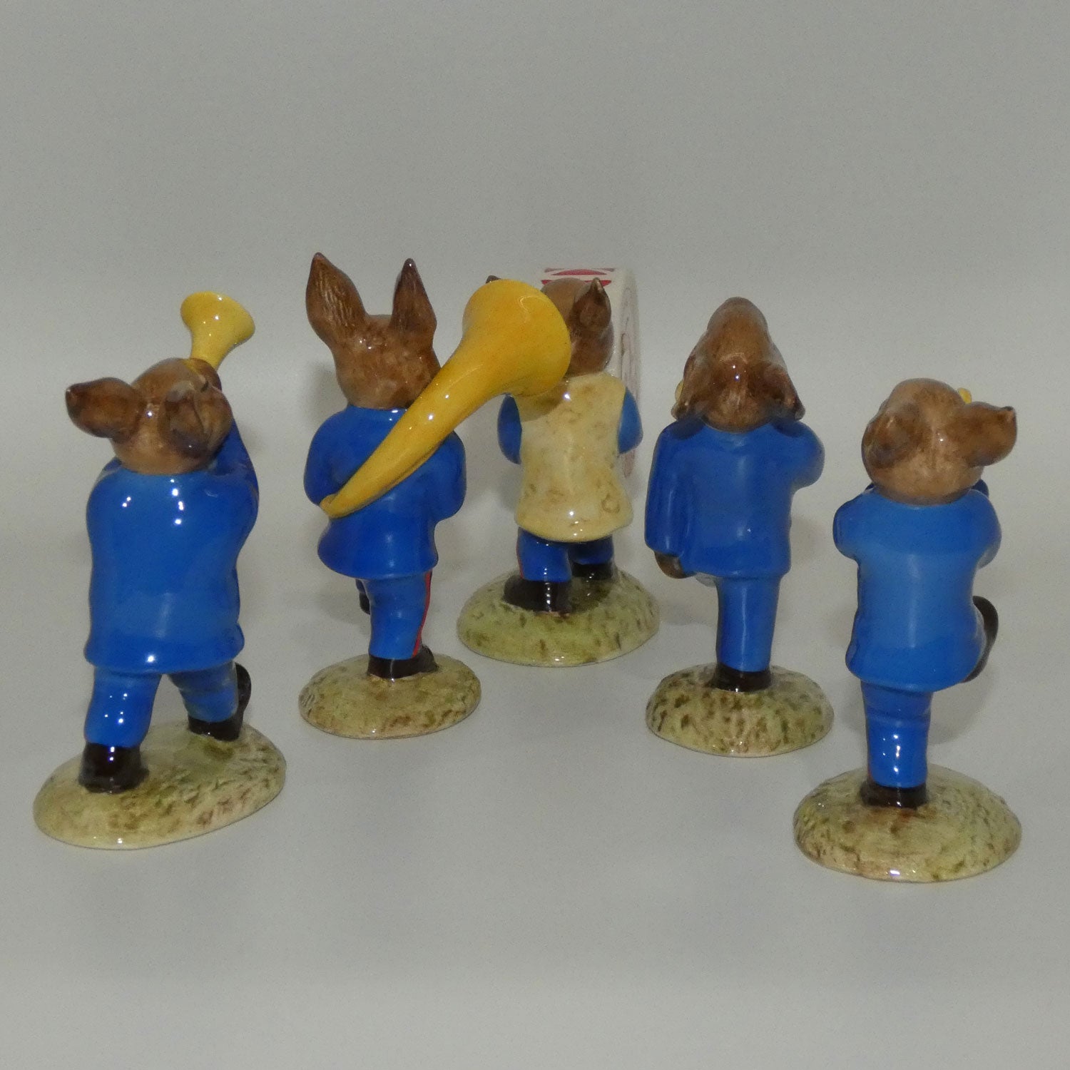 db86-90-royal-doulton-bunnykins-blue-oompah-band-set