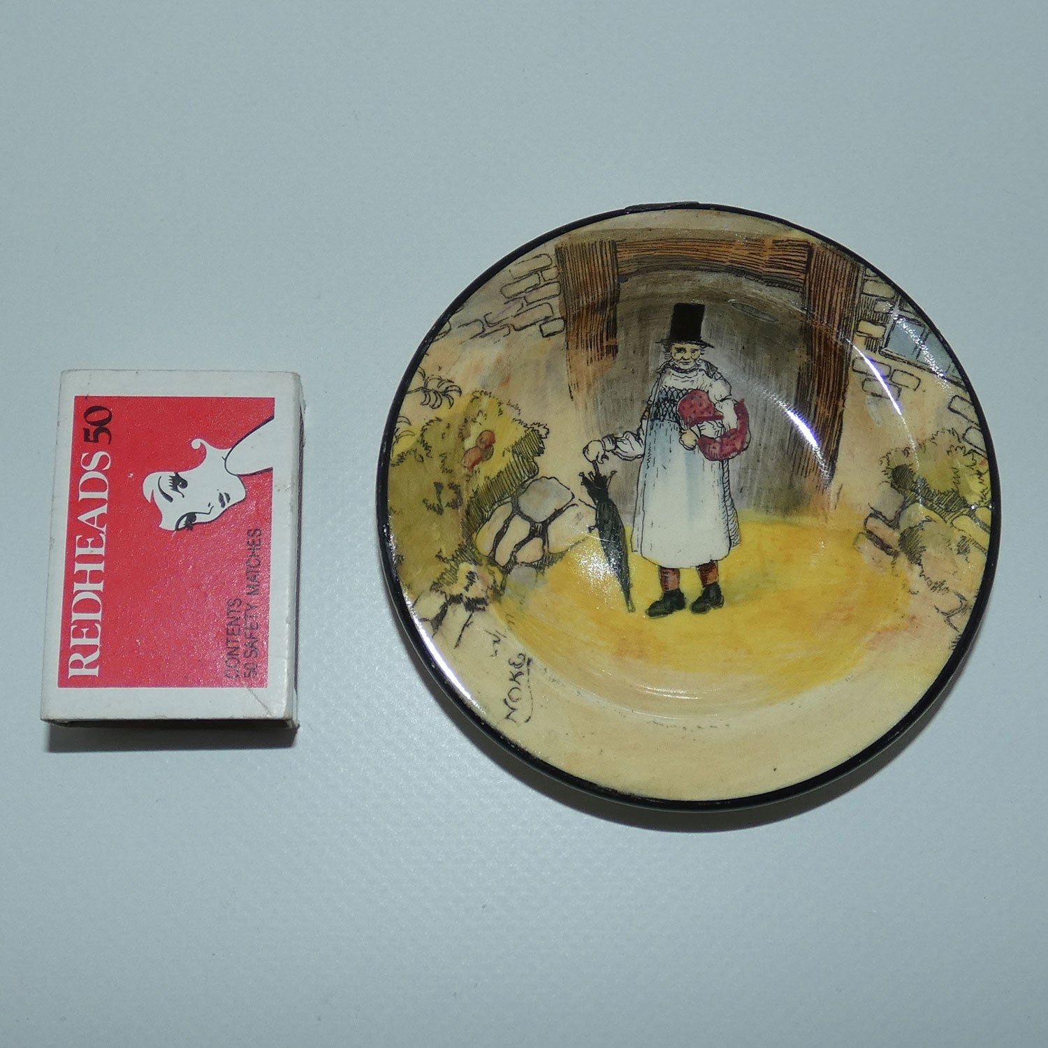 royal-doulton-gaffers-beaker-cover-d4210