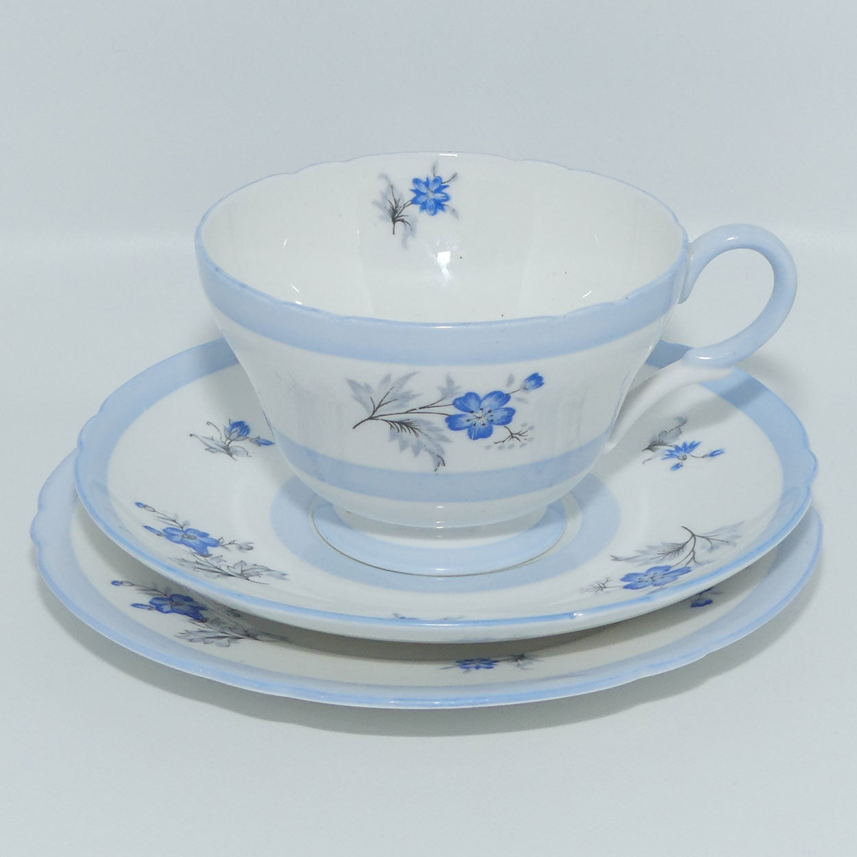 Shelley Henley Shape Blue Charm trio | Pattern 13817