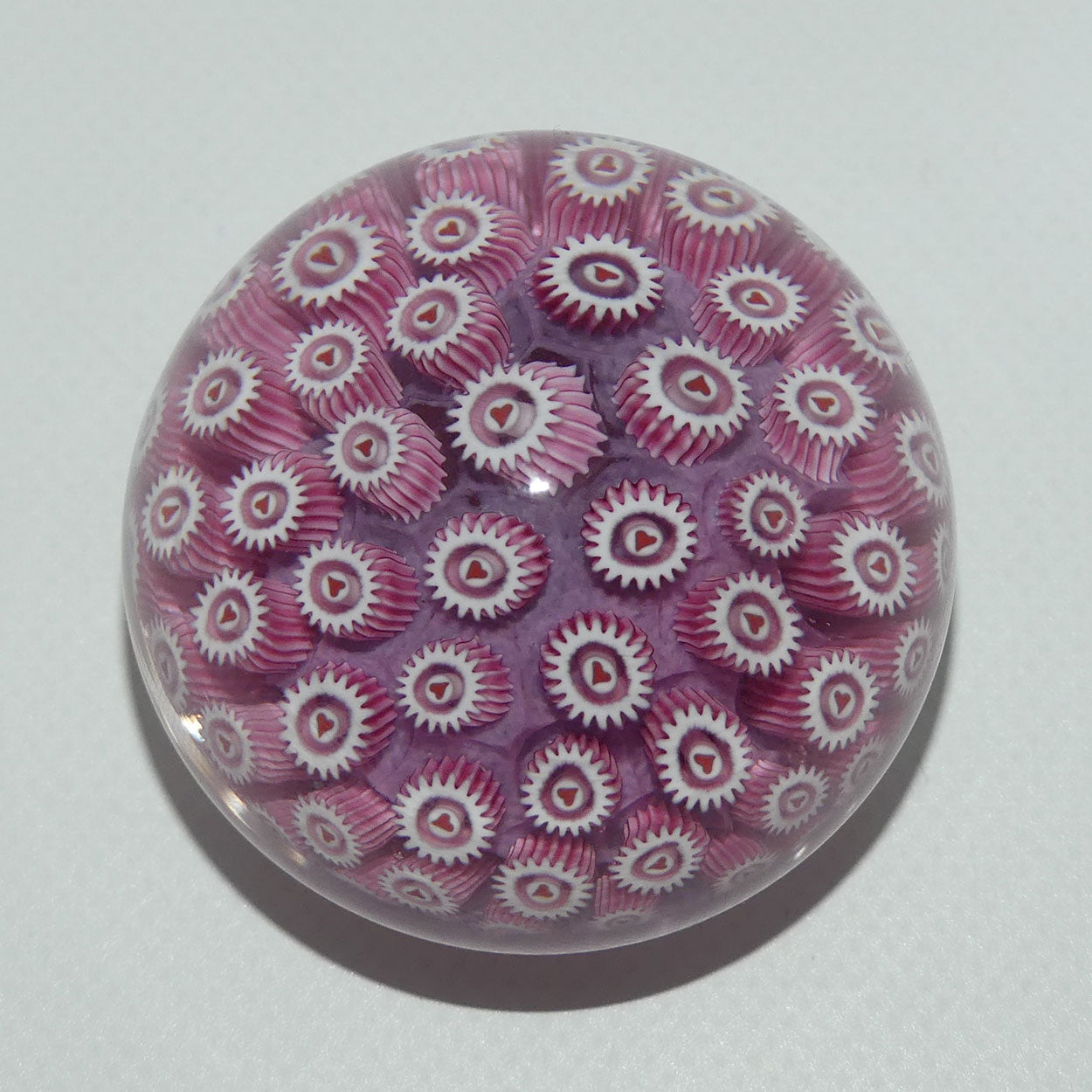 john-deacons-scotland-millefiori-bunch-of-hearts-ultra-mini-paperweight