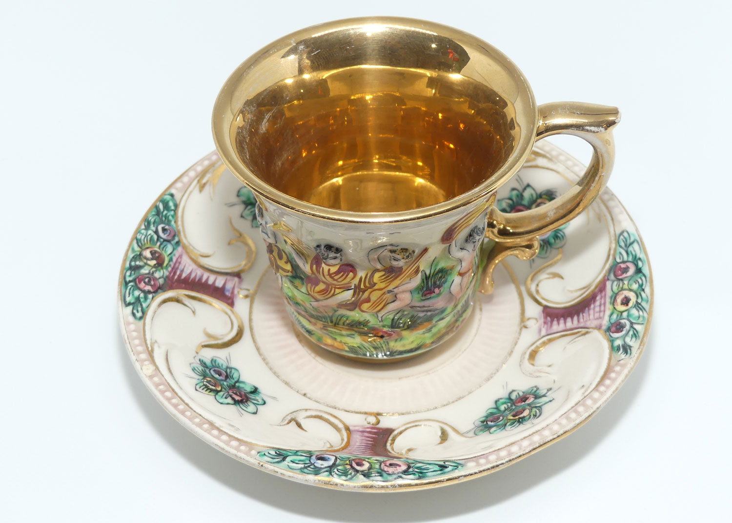 Capo DiMonte Italy figural tea duo