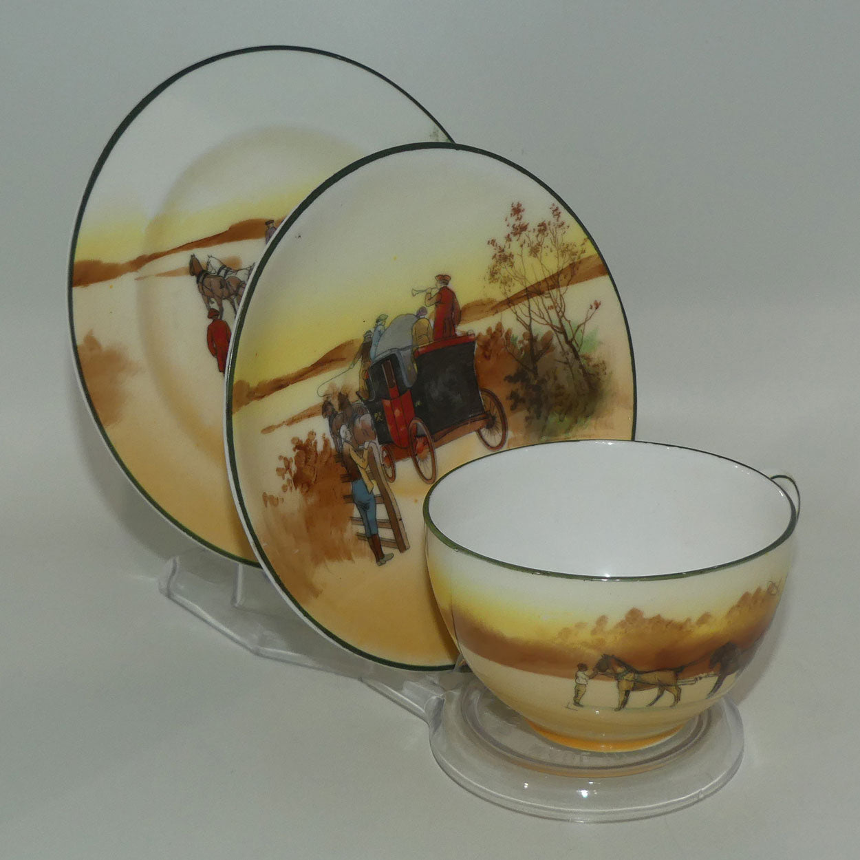 royal-doulton-coaching-days-cecil-shape-trio-e3804-round-plate-4