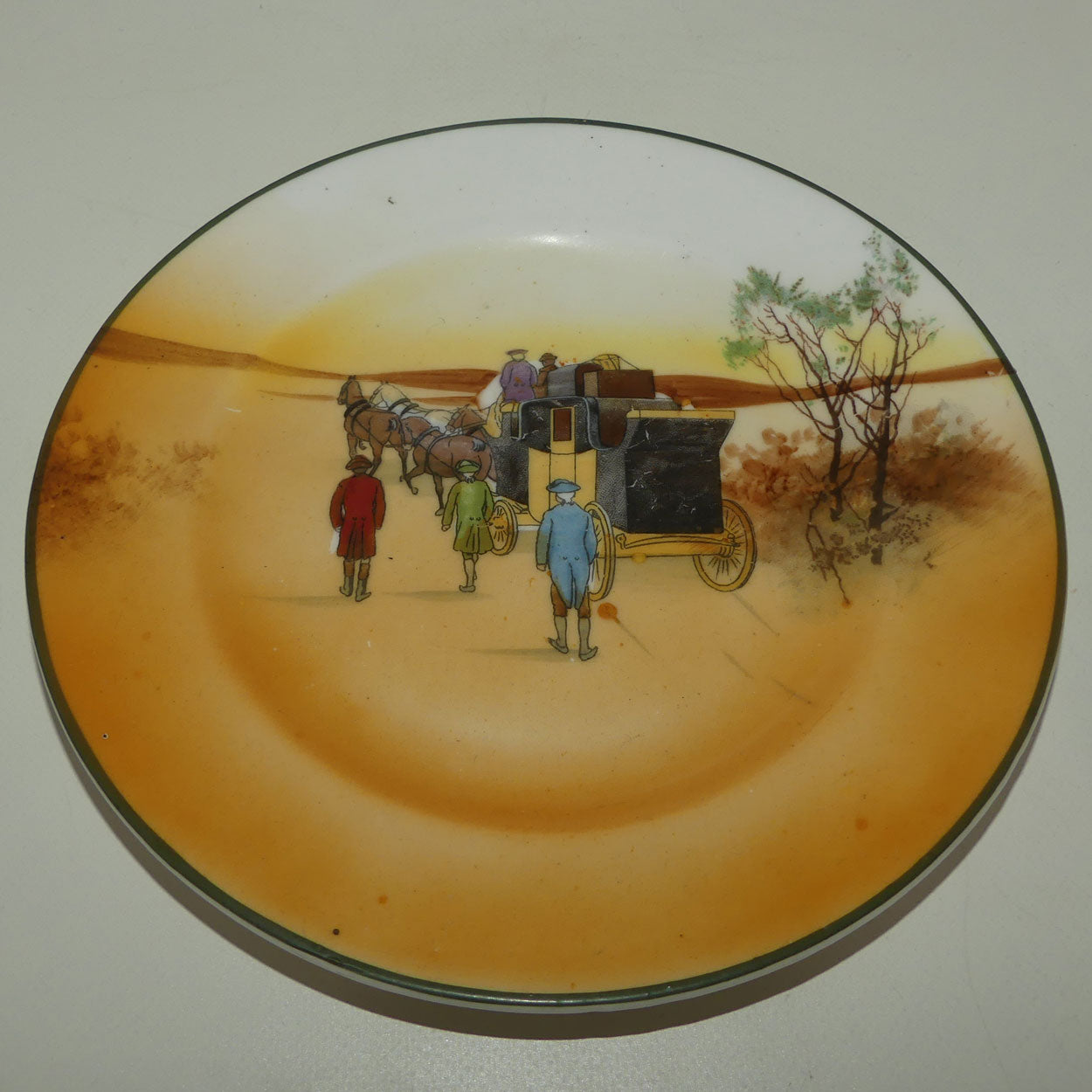 royal-doulton-coaching-days-cecil-shape-trio-e3804-round-plate-5