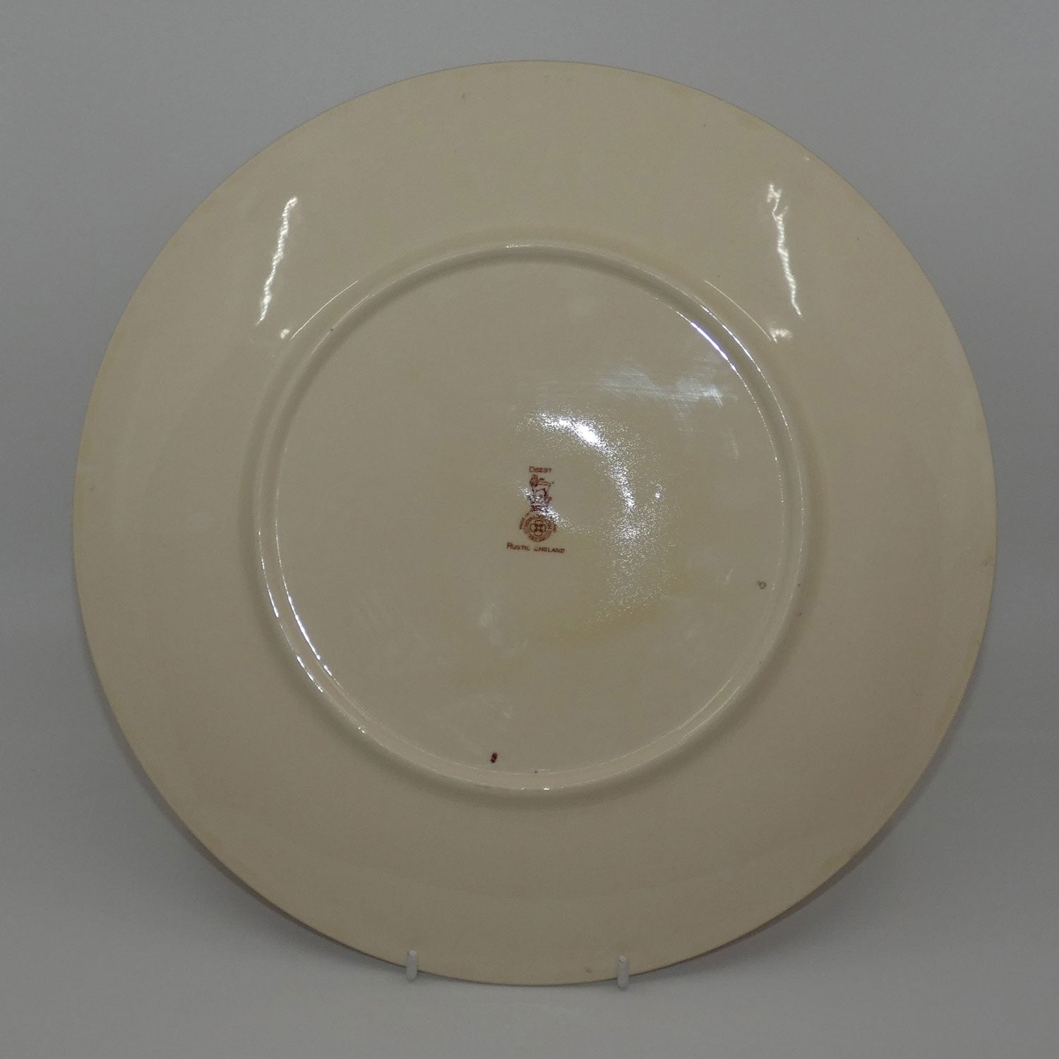 royal-doulton-rustic-england-wall-charger-d6297
