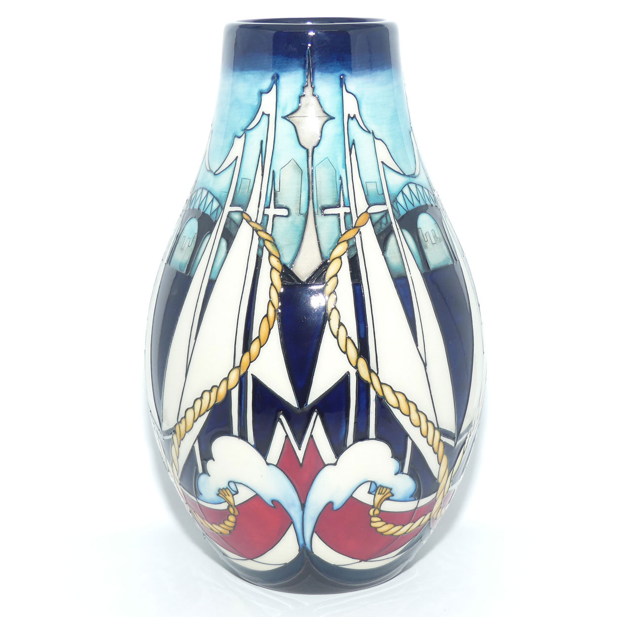 Moorcroft City of Sails Auckland 117/9 vase (Ltd Ed)