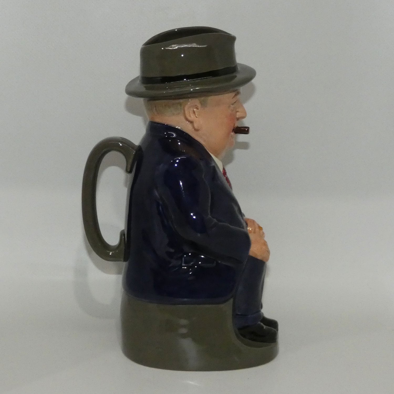 d-royal-doulton-toby-jug-cliff-cornell-blue-coat