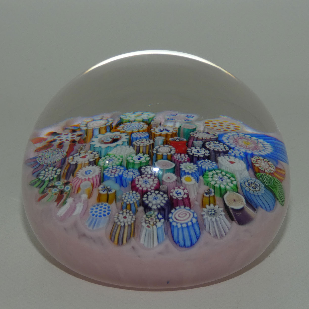 john-deacons-scotland-complex-closepack-millefiori-medium-paperweight-pink