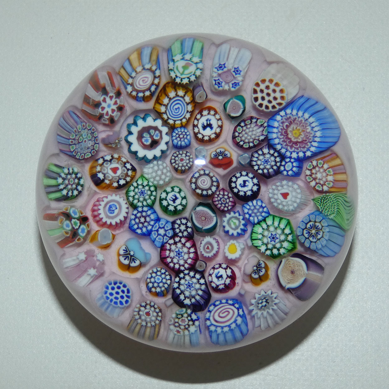 john-deacons-scotland-complex-closepack-millefiori-medium-paperweight-pink