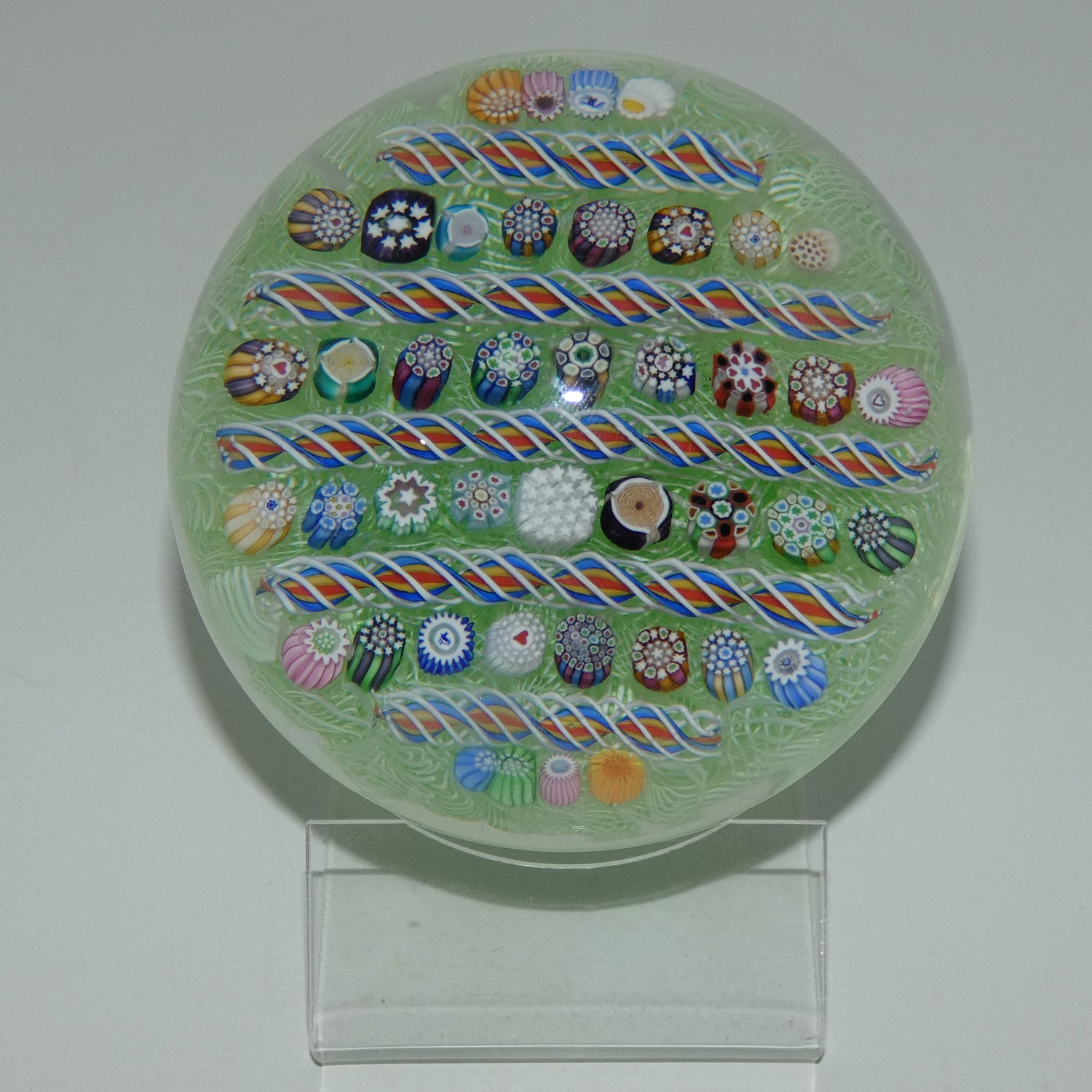 john-deacons-scotland-complex-linear-magnum-blue-paperweight-1