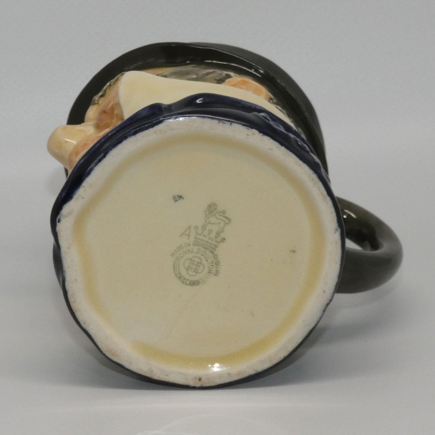 d5842-royal-doulton-character-jug-capn-cuttle-1