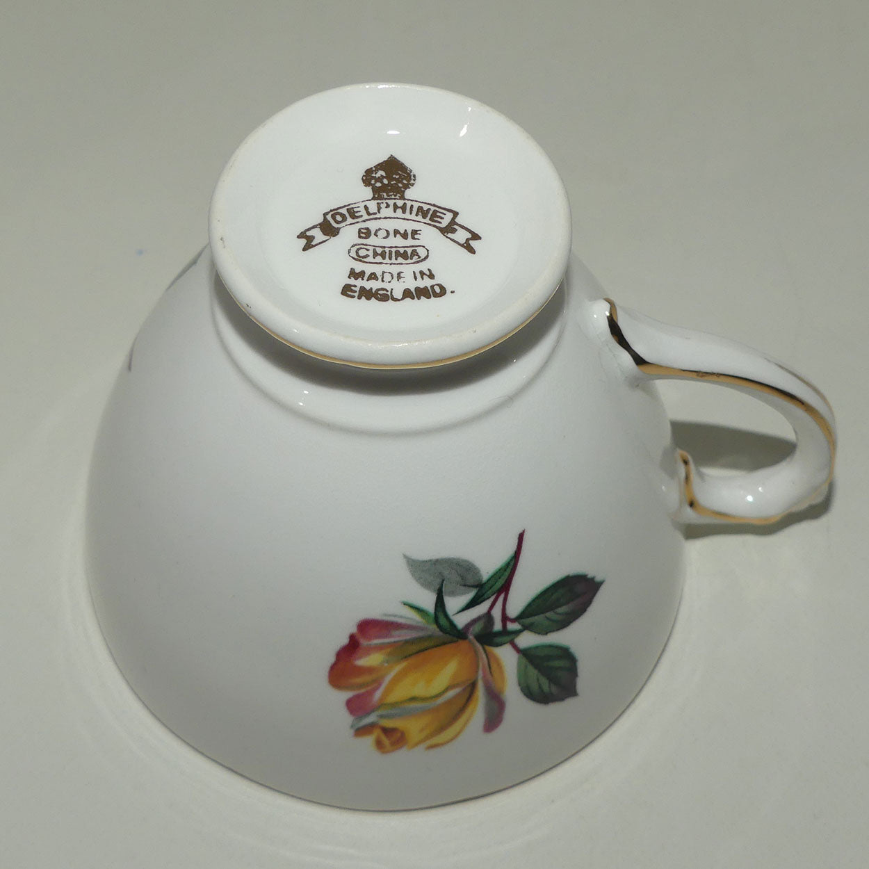 delphine-bone-china-yellow-rose-trio